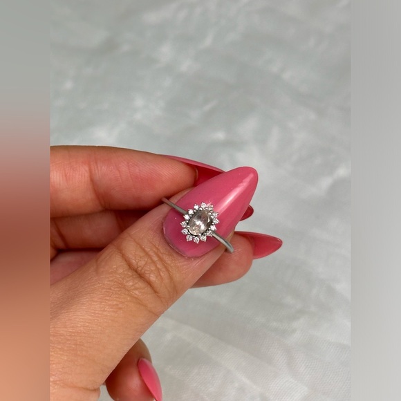 Natural Morganite Sterling Silver size 6 3/4 Ring - Picture 3 of 8